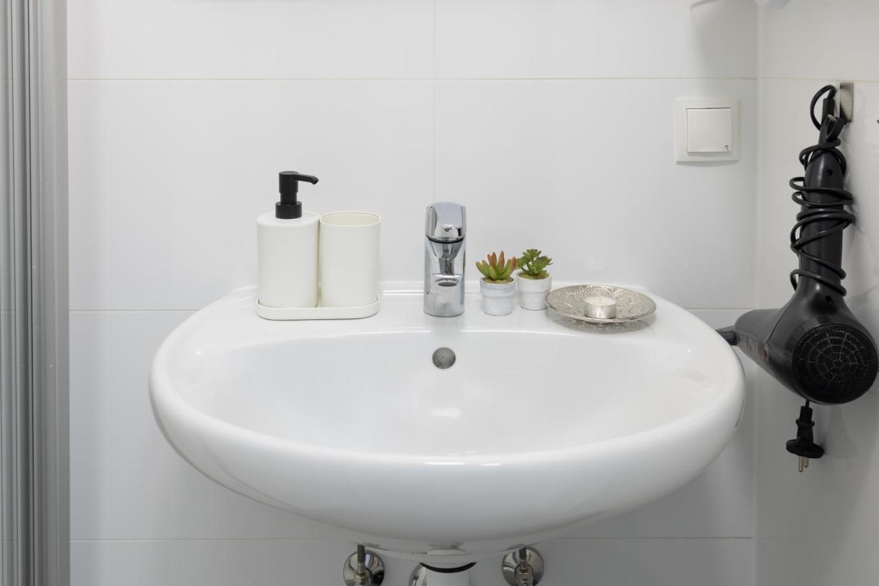 Yeshello Vienna Central Station Apartment Екстериор снимка